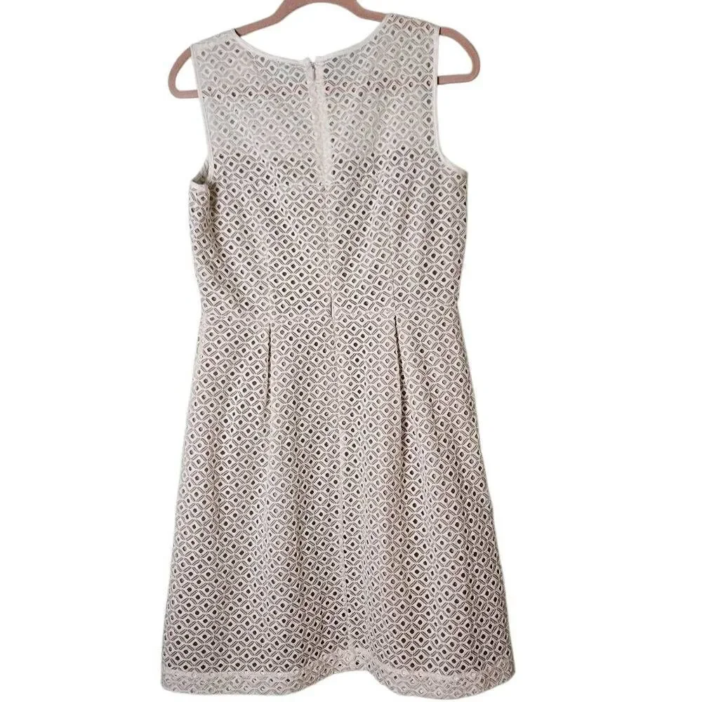 Calvin Klein white eyelet crochet knit overlay pleated sheath dress. Size 10.